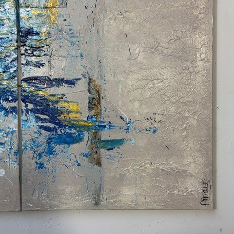 Close-up of the bottom right corner of “The BODY II” by Atelier Marx, featuring textured paint layers in blue, gold, and white, with visible artist signature by Marjolein Marx.