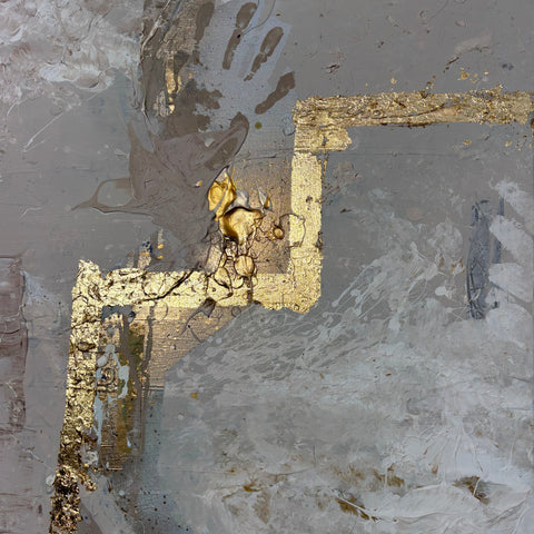 Detail view of “The BODY I” by Atelier Marx, featuring a textured handprint, layered acrylics, and a bold gold leaf zigzag on a neutral sculptural surface.