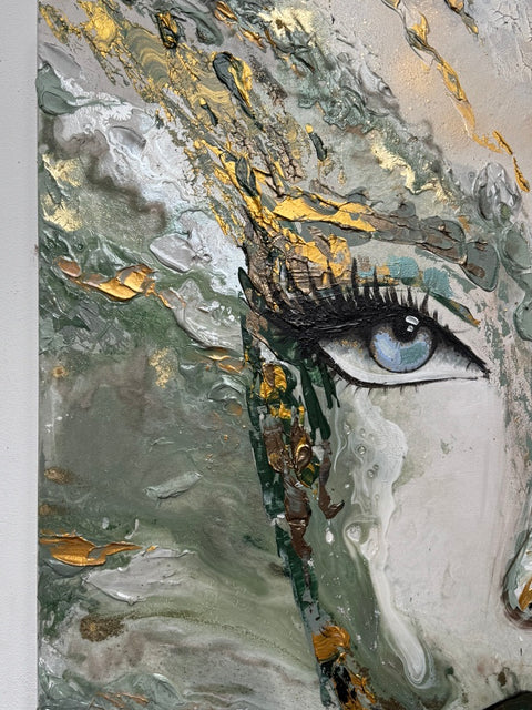 Golden Thoughts in Emerald – MIND